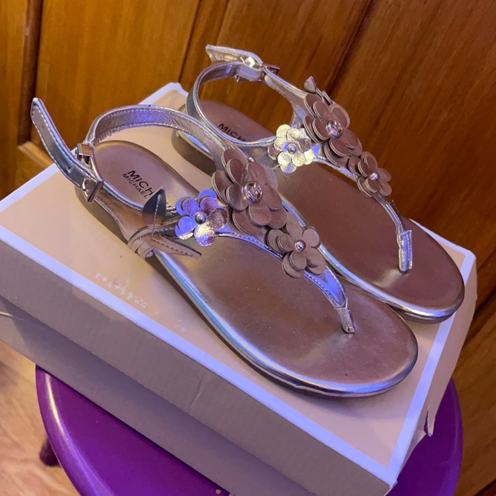 Michael Kors Girls Size 1 Sandals